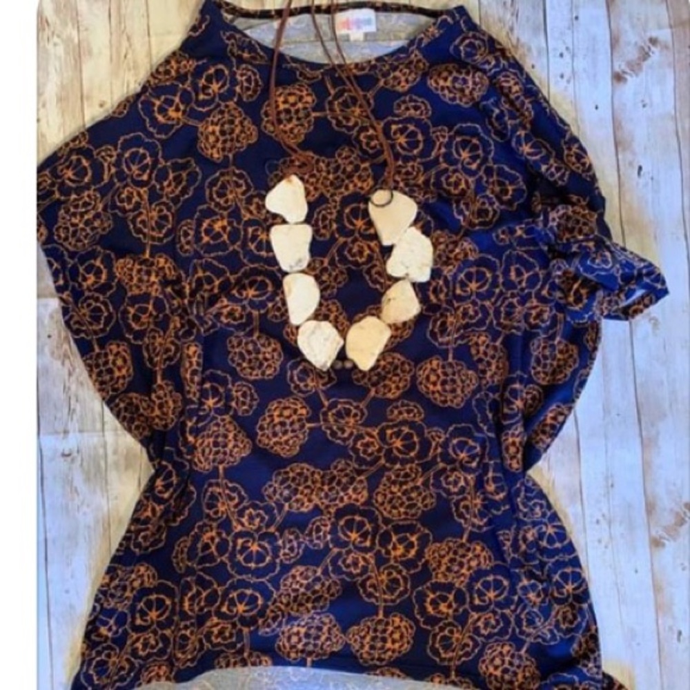 Lula roe Irma tunic